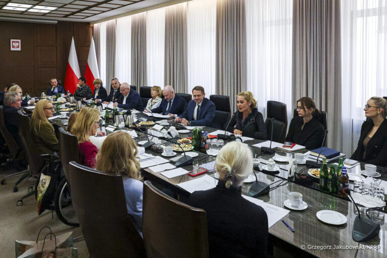 Rada ds. Osób z Niepełnosprawnościami przedstawiła propozycje zmian w przepisach - Paragraf