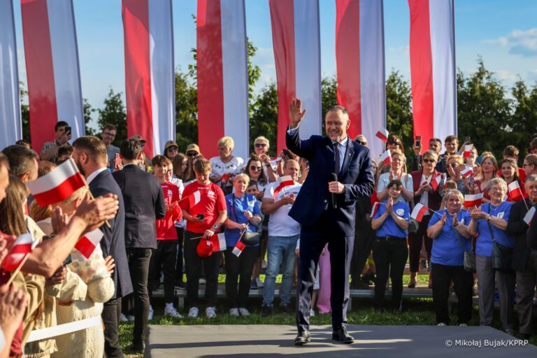Prezydent Nawrocki: Chcę być głosem tych, których władze nie słyszą - Paragraf