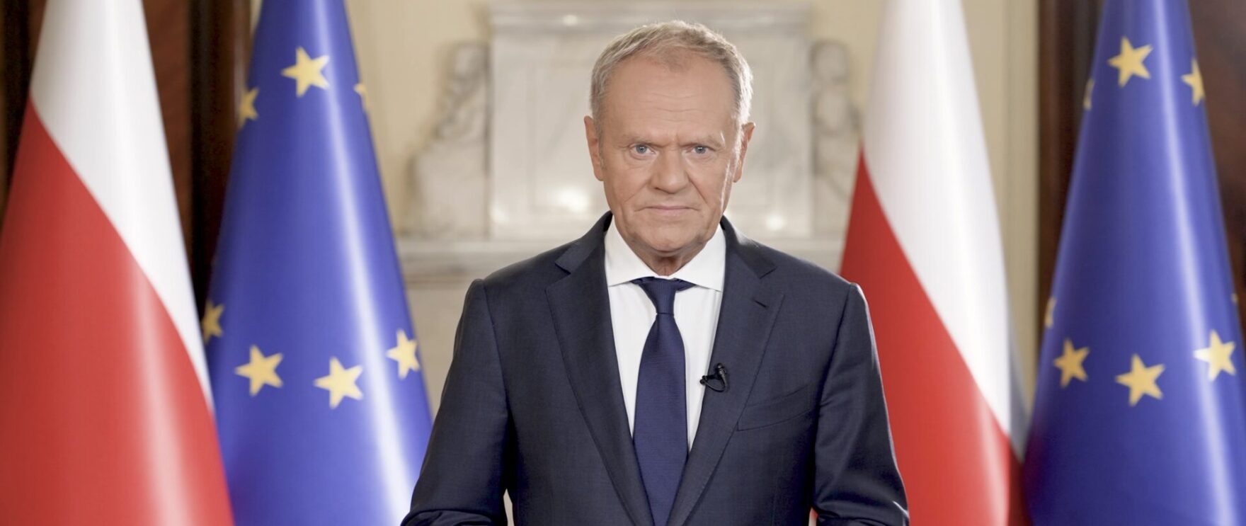 Premier wznowi ekshumacje ofiar zbrodni wołyńskiej - Polityka