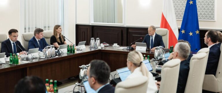 Tusk: Polska musi wspierać Ukrainę dla własnego bezpieczeństwa - Polityka