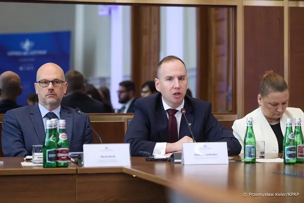 Minister zapowiada zmiany w ochronie dzieci w sieci - Polityka