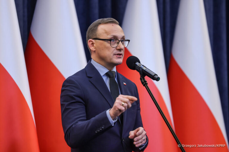 Rzecznik Prezydenta żąda surowych kar dla agresorów - Polityka
