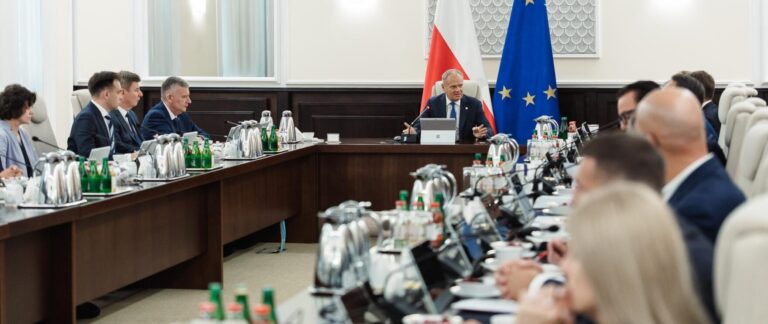 Rząd podniesie progi PIT – zyska 3,5 mln Polaków - Polityka